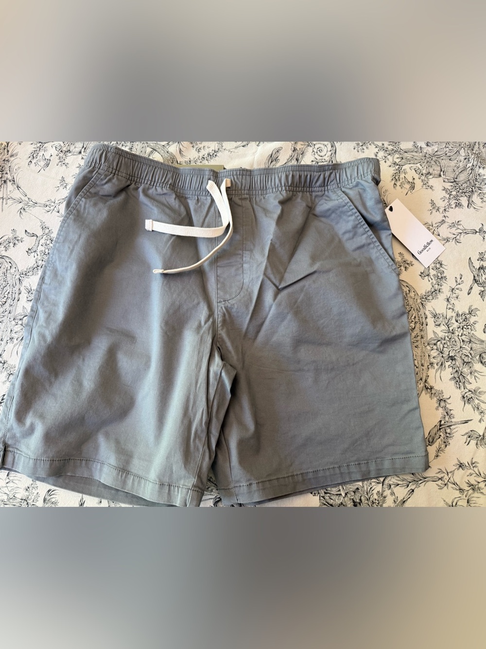 NWT Men’s Casual Drawstring Shorts in Light Gray Medium Cotton